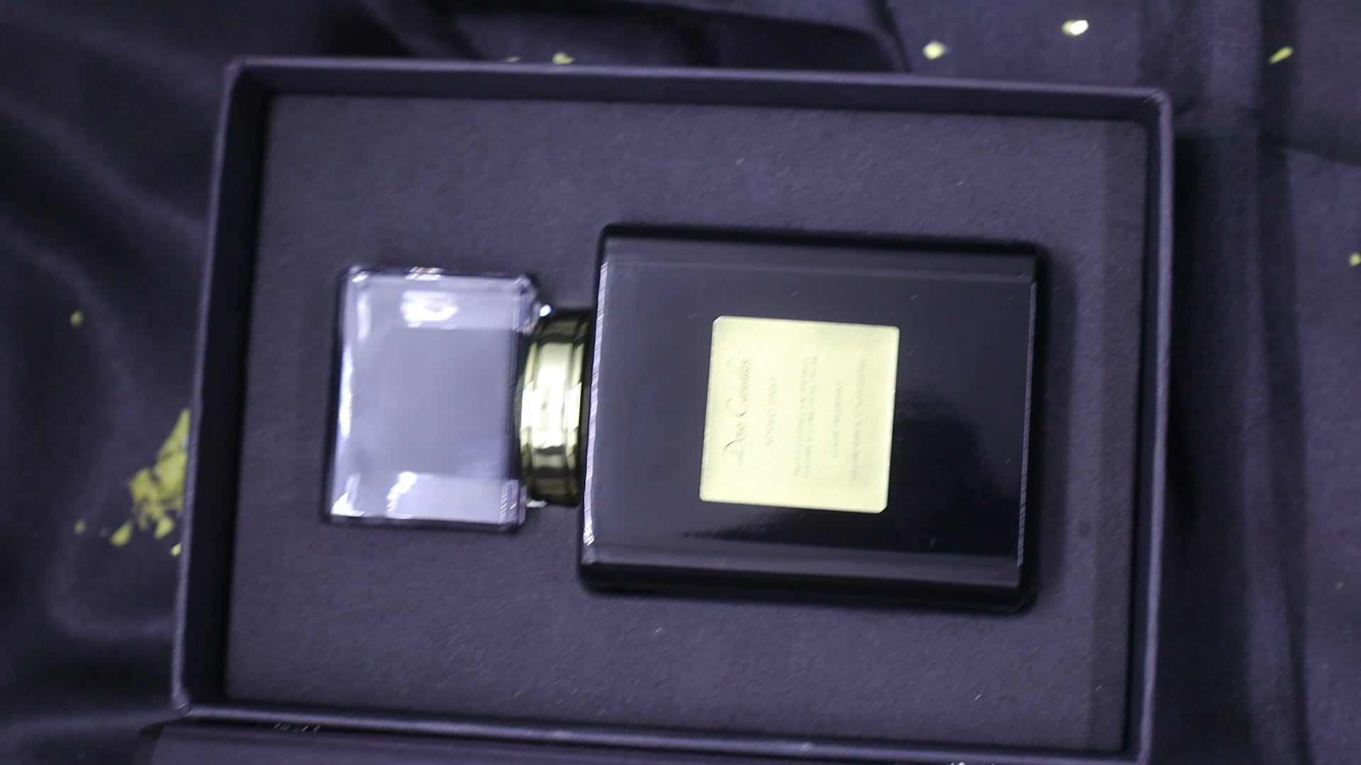 Antwon 33 (Portrait of a Lady Inspired) Luxury Fragrance